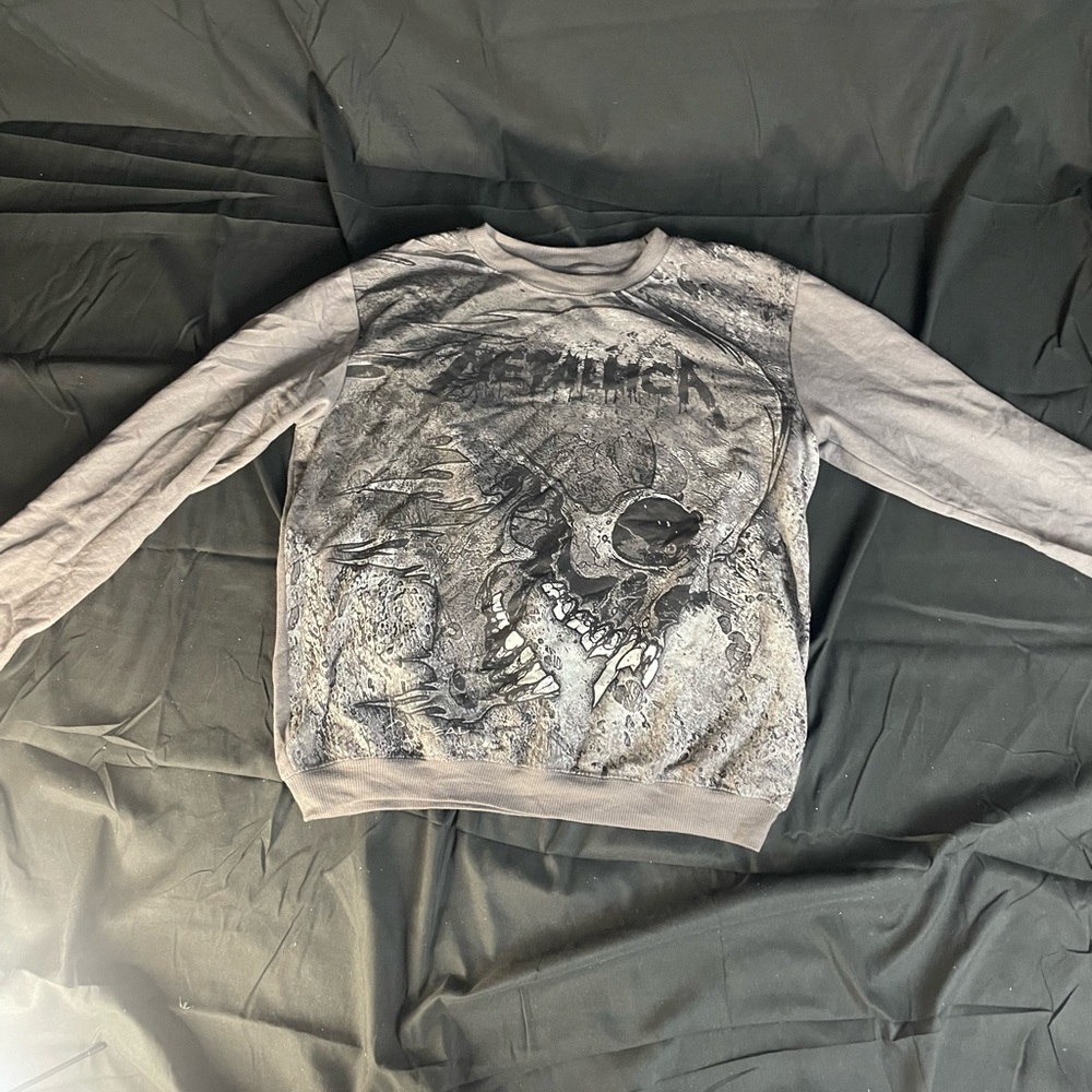 Metallica sweater no flows size large size L gray and black